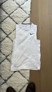 Nike Dri-fit White Short sleeve compression Crew-Neck Running Shirt Small
