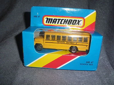 284B Vintage 1981 Matchbox MB 47 Bus School District 2 USA 1:76 - Image 1 of 4