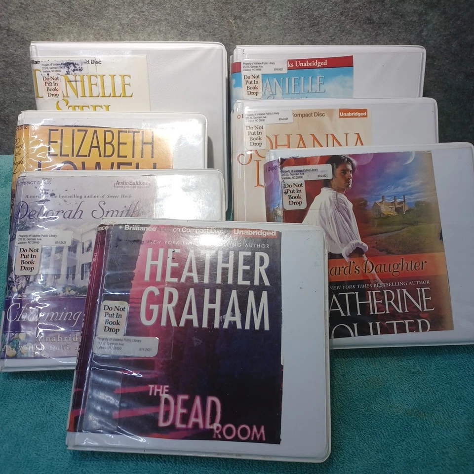 CD Audiobooks ROMANCE Lot of 7 - Danielle Steel Lindsey Lowell Coulter Graham - Image 1 of 4