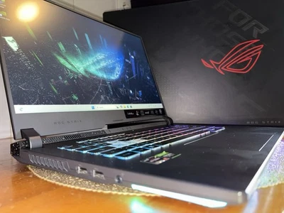 ASUS ROG STRIX G15 AMD Ryzen 7 6800H • 16GB DDR5 • 512GB SSD • RTX 3050 - Photo 1/4