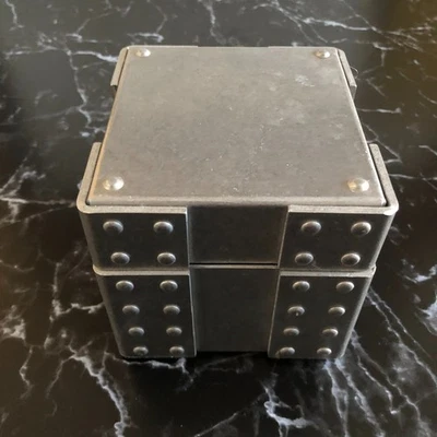 Oakley XMetal Time Bomb Time Machine Caja Reloj Estuche Raro SOLO EN CAJA Foto 1 de 4