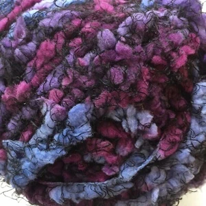 Crystal Palace Poof 9374 Berry Parfait Puff Eyelash Yarn Soft SuperBulky 50g 47y - Picture 1 of 4
