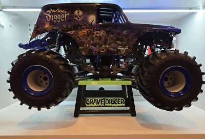 Custom made RC Stand for Losi Grave Digger LMT v2 w/ Chassis Lock - Image 1 of 4