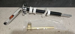 Ideal Standard Zisternenhebel Unterputzgriff 4 verdeckte Zisterne 220 mm EEM83600067 - Bild 1 von 4