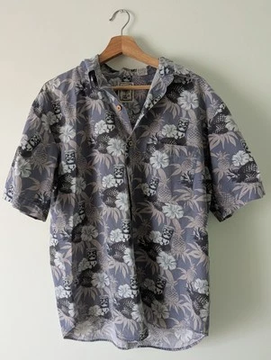 Roundtree & Yorke Mens Shirt Medium blue classic tropical Short sleeve Summer - Image 1 of 3