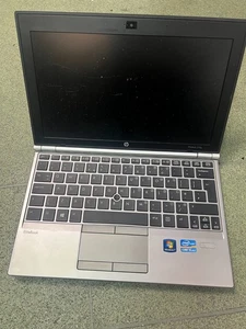 Hp elitebook 2710P laptop spares and repairs, no power, does not turn on. - Picture 1 of 4