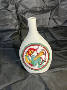 Vibrant celtic style figure, Hand Painted " Porcelain Vase - 22cm - Picture 1 of 4