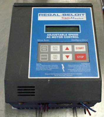 Control de motor de CA de velocidad ajustable Regal-Beloit T1416 usado recortado Foto 1 de 4