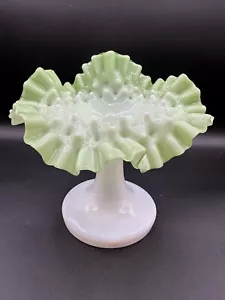 ART GLASS JACK IN THE PULPIT VASE Light GREEN & OPALESCENT HAND BLOWN GLASS - Picture 1 of 8