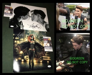 Póster fotográfico firmado por Ruby Rose 11x14 sexy caliente LGBT Batwoman Kate Kane OITNB  - Imagen 1 de 6