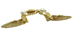 Ausgefallener geätzter Vintage Pullover Guard mit Kunstperlen Kette MCM - Bild 1 von 5