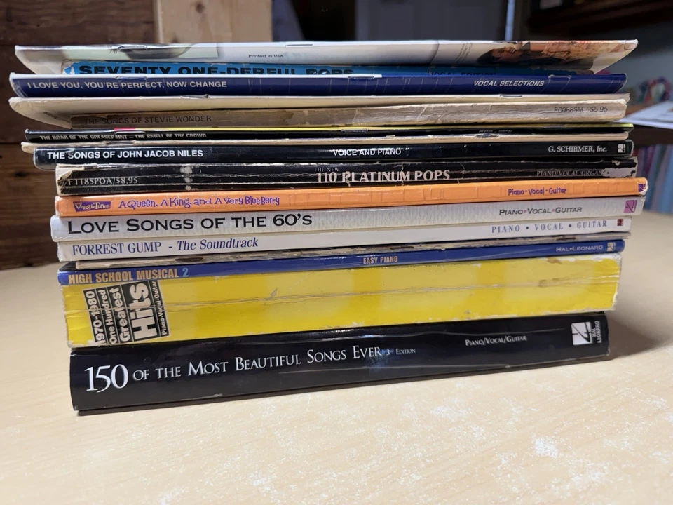 Lot of 17+ lbs Sheet Music Pieces, Piano/vocal/Guitar, Contempory, Pop, Movies - Image 1 of 4