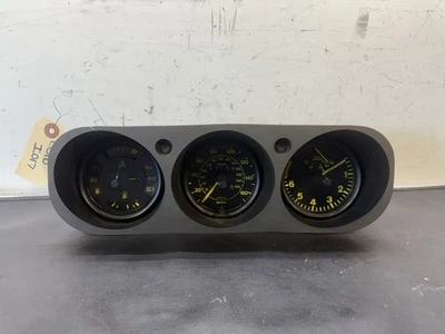 Porsche 944 Gauge Cluster  - Image 1 of 4