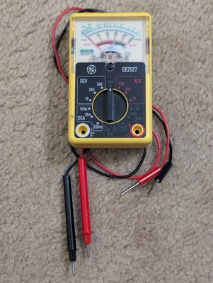 Multímetro GE2527 General Electric 14 alcance 6 funções GE 2527 - Usado e funcionando - Imagem 1 de 4