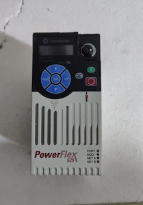 ALLEN BRADLEY POWERFLEX-525 25B-A4P8N104 AC DRIVE 1.0HP 200-240V XLNT USED - Picture 1 of 9