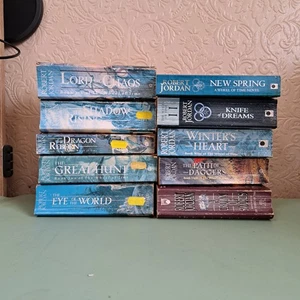 Robert Jordon Wheel of Time 10 Book Bundle No. 1,2,3,4,6,7,8,9,11 and prequel - Picture 1 of 12