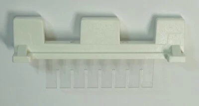 Bio-Rad 8-well, 1.5mm thick comb for Mini-Sub cell GT gel tray; PN 1704463 - Image 1 of 4