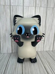 AMC THE MARVELS FLERKITTEN DRINK HOLDER EXCLUSIVE Gray CAT - Picture 1 of 14