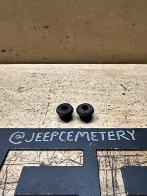 87-01 Jeep Cherokee XJ Comanche MJ OEM Lower Rubber Radiator Mounts Bushings - Image 1 of 4