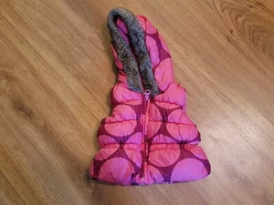 Oshkosh Pink Puffer Vest Girls Size 18 months - Picture 1 of 2