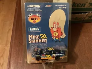 Action 2001 Nascar #31 Mike Skinner Lowe's Looney Tunes 1/64 Diecast Car - Bild 1 von 4