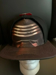 New with Tags NWT Star Wars Kylo Ren SnapBack Flat Brim Bill Hat OSFM - Picture 1 of 2