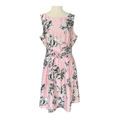Vestido para mujer Jessica Howard rosa floral cuello redondo sin mangas cinturón línea A 12 Foto 1 de 4