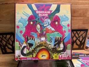 Dinosaur Island - Board Game by Pandasaurus Games - - Picture 1 of 8