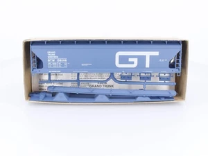 Accurail 2014.1 HO ACF 3-Bay Covered Hopper Grand Trunk Western (GTW) 138146 - Bild 1 von 2