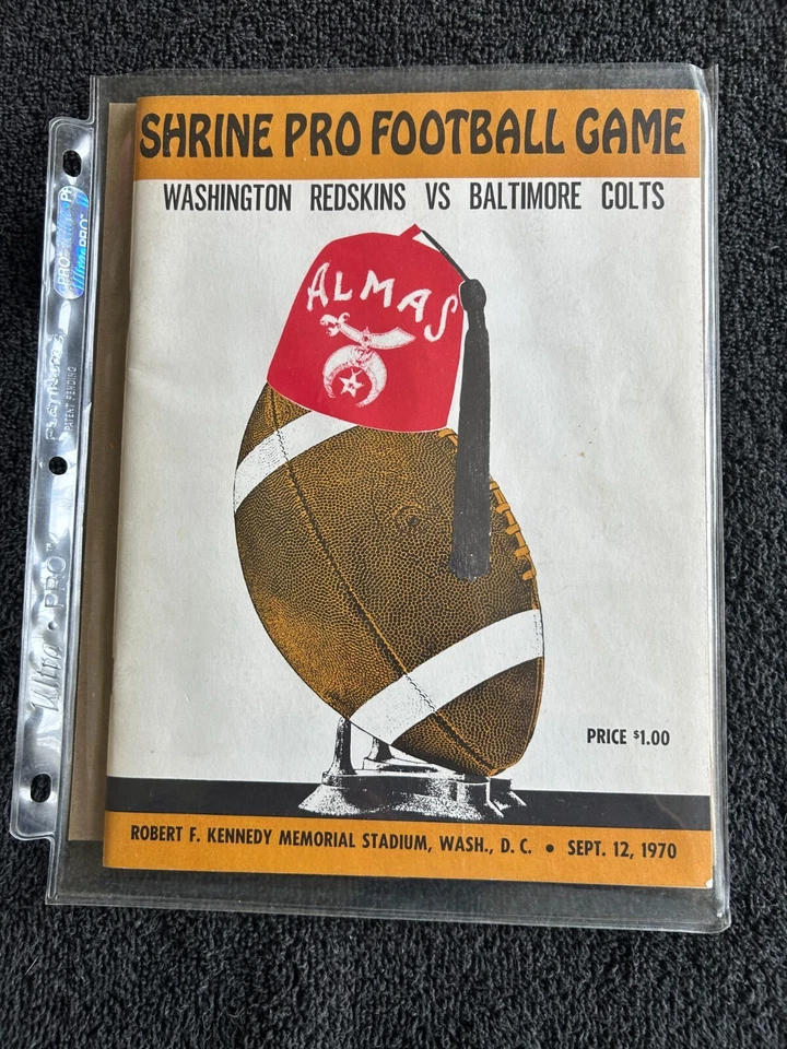 NFL GAME PROGRAM REDSKINS VS BALTIMORE COLTS SEPT 12 1970 NICE GRADE M323 - Image 1 of 1