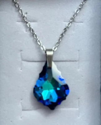 蓝色百慕大施华洛世奇水晶银色项链 — 第 1/3 张图片