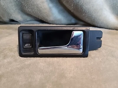 4A0837020A Audi 100 C4 Door Handle Front Right 4A0 837 020 A - Image 1 of 4