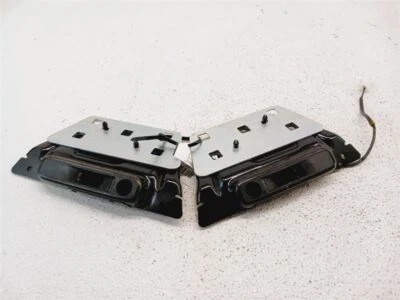 Par de guías de cierre superior convertibles Infiniti G37/Q60 09-15 OEM 97081-JJ50A Foto 1 de 4