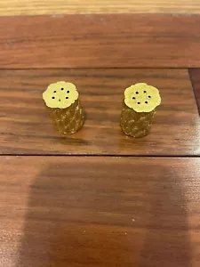 Vintage Gold Tone Metal Salt And Pepper Shakers 1” Brass Screw Closure - Picture 1 of 12