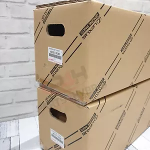 Genuine Lexus Ct200h Front Shock Absorber Set Oem Part 48520-79265 & 48510-79265 - Picture 1 of 1