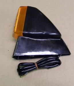 HONDA CBR1000F REPLACEMENT FRONT TURN SIGNAL 33600-MM5-671 - Picture 1 of 1