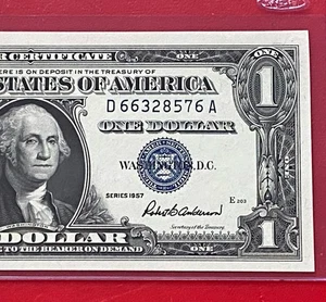 1957 $1 Dollar Silver Certificate (Blue Seal) Block D-A , Uncirculated - Picture 1 of 3