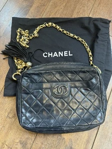 Vintage Chanel Camera Bag In Black Leather - Picture 1 of 8