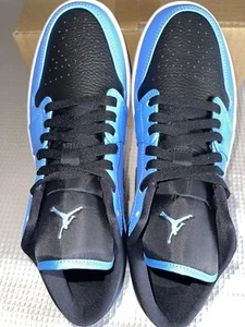 Jordan 1 Low University Blue Black US9.5 Men’s - Picture 1 of 9