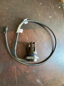 YAMAHA R1 5VY 2004 2005 2006 SENSOR DE NIVEL DE ACEITE CAMIONETA - Imagen 1 de 9