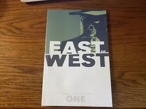 East of West TPB Vol. 1 (2017, Paperback) - Imagen 1 de 4