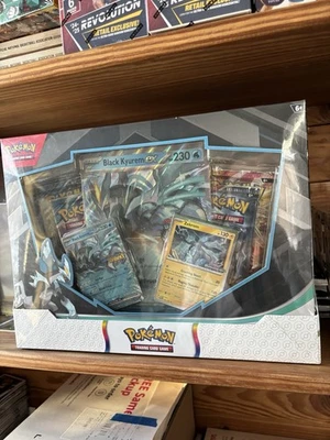 Pokémon Negro Kyurem Ex y Melmetal Ex 2 En 1 Paquete ¡NUEVO SELLADO DE FÁBRICA! ¡2 CAJAS! Foto 1 de 4