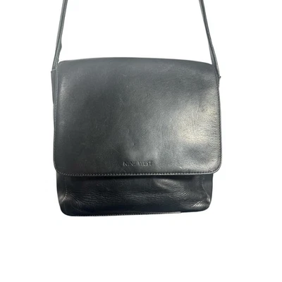 Nine West Black Leather Crossbody Shoulder Bag Adjustable Strap flap with snap  - Image 1 of 4