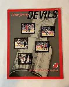 Annuario ufficiale squadra NHL New Jersey Devils 1995-96  - Foto 1 di 12