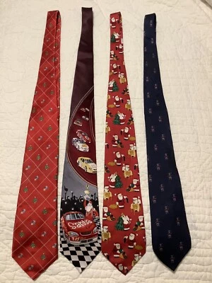 Lote de 4 Corbatas de Seda Navidad Musical Santa Racing John Henry Noel Mixtas Foto 1 de 4