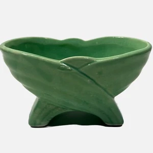 Vintage Mid Century Green Ceramic Pottery Planter Art Deco MCM Cottage Farmhouse - Picture 1 of 6
