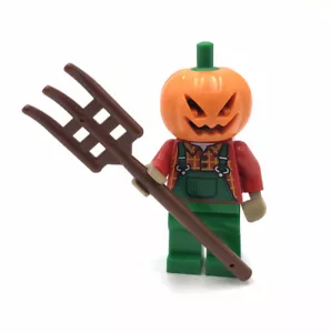 LEGO Jolly Scarecrow minifigure Fall 2022 Store Exclusive Pumpkin mini figure - Picture 1 of 5