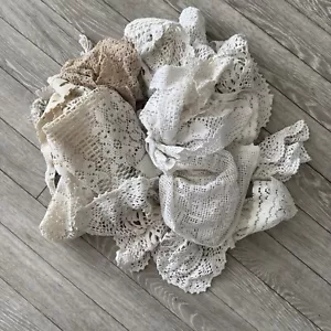 Mixed bundle of vintage and antique lace and crochet table linen trim etc - Picture 1 of 20