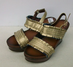 Wanted Sandals Sz 6 1/2 6.5 M Wedge Platform Ankle Strap Brussels Gold NEW NIB - Picture 1 of 7