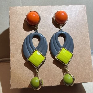 Vintage Fashion Metal Green Orange Acrylic Dangle Clip Lightweight Earrings - Picture 1 of 5